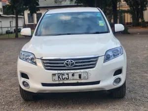 Toyota Vanguard 2011 Pearl