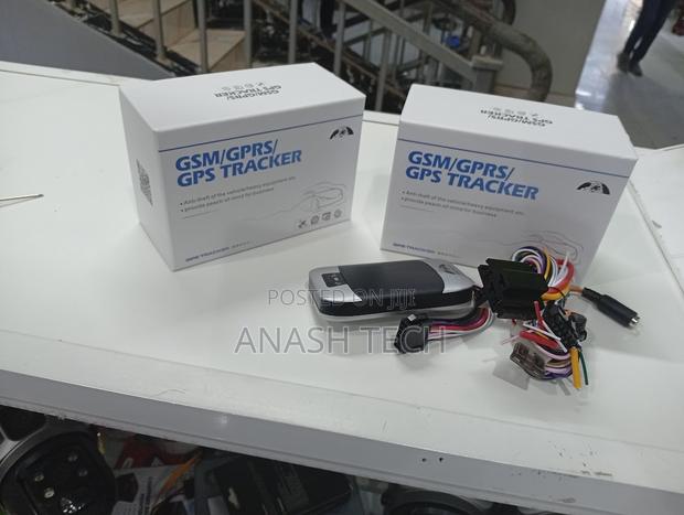 Motion Detection Sos Button Car Tracker Tracking Device - main view