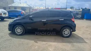 Nissan Note 2017 Black