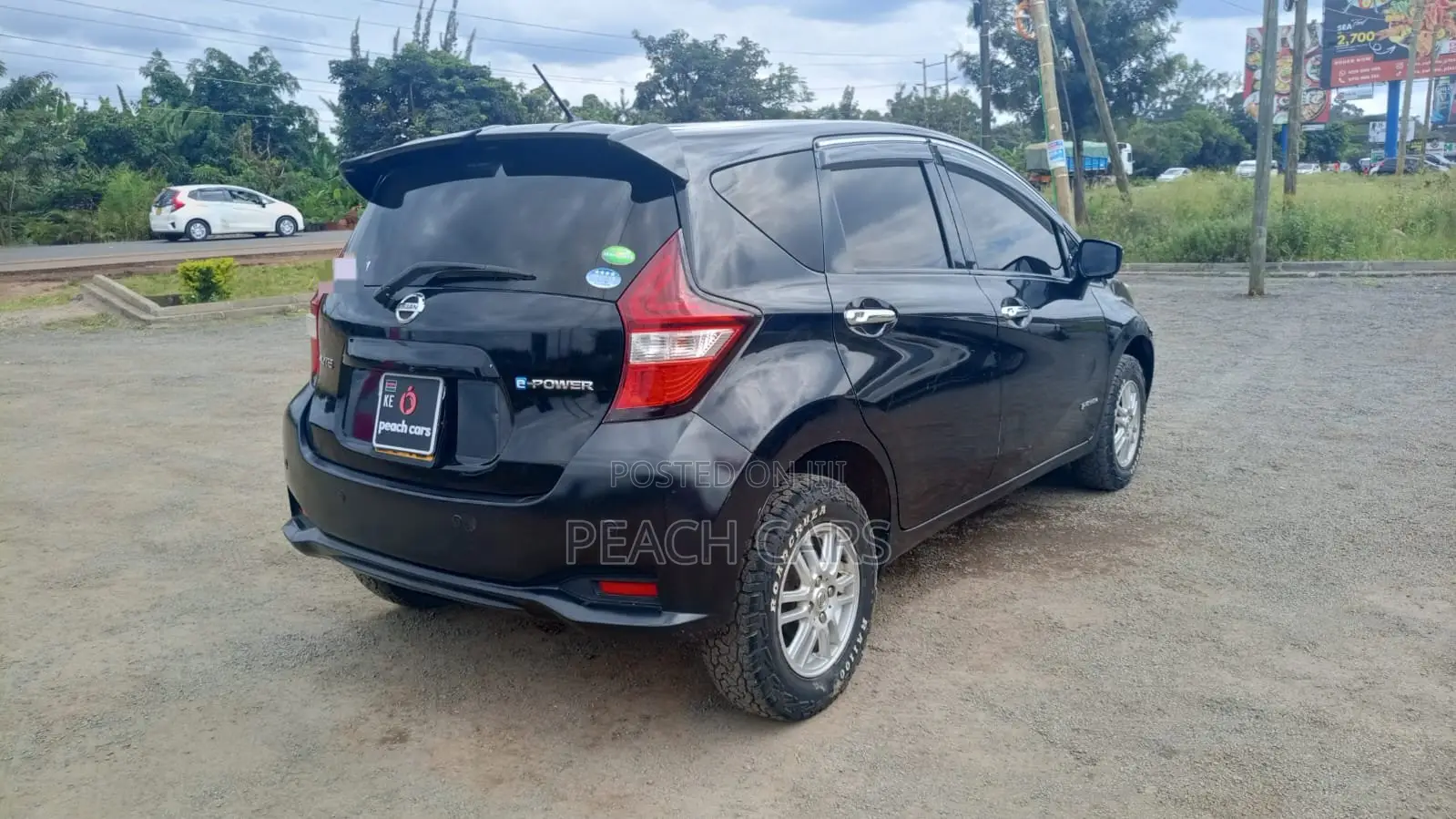 Nissan Note 2017 Black