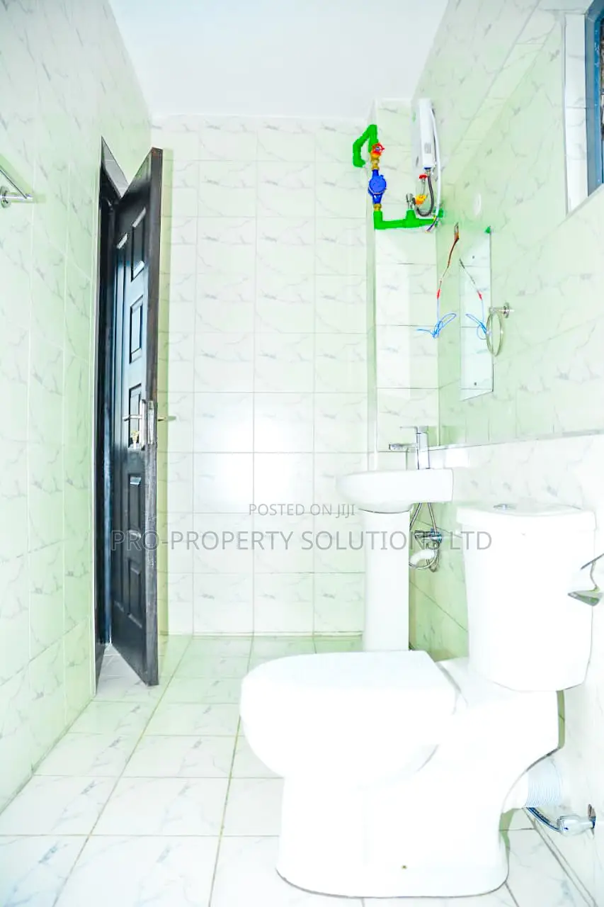 3bdrm Apartment in Ole Sereni, Mombasa Road for sale