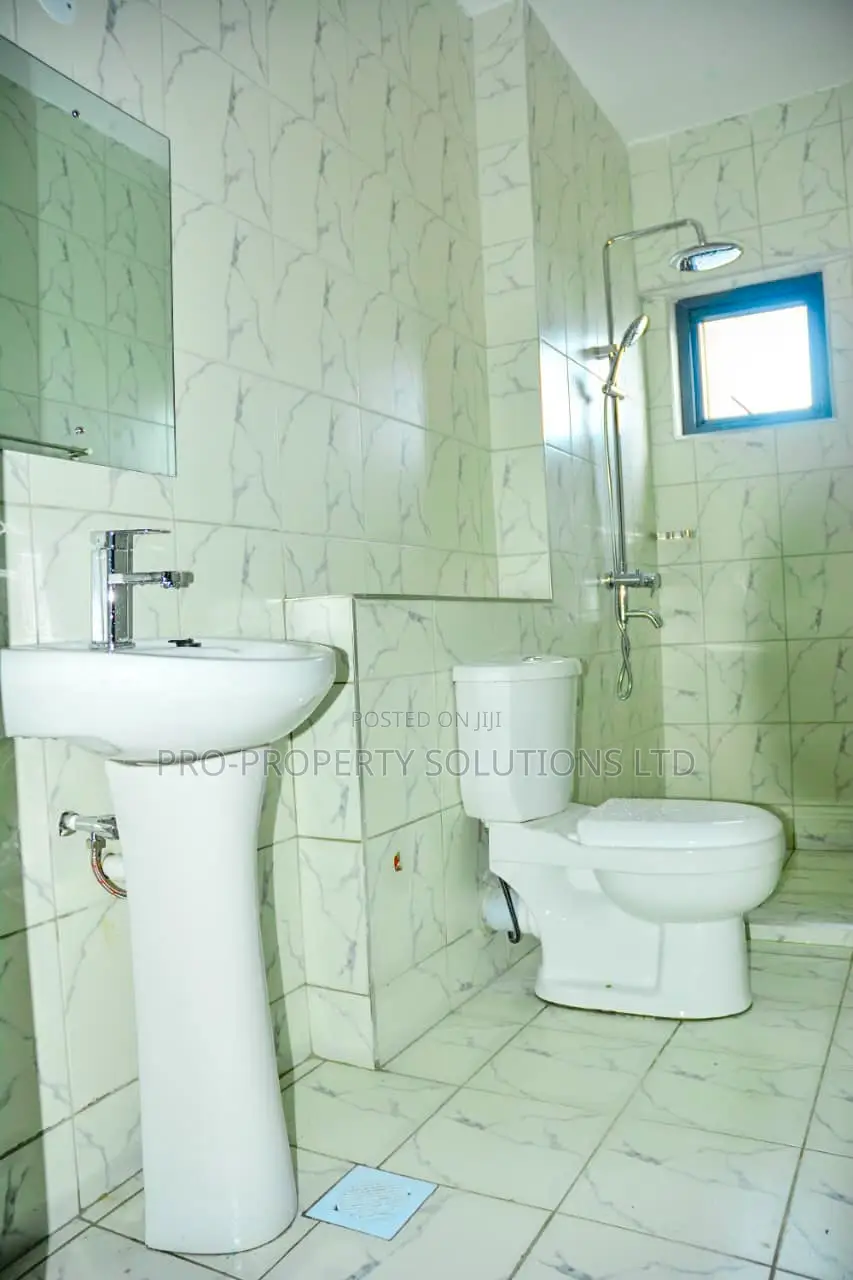 3bdrm Apartment in Ole Sereni, Mombasa Road for sale