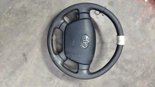 7l Steering Wheel With Airbag - thumbnail 3