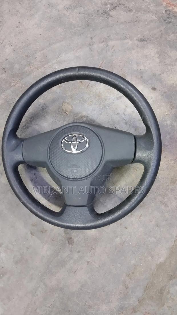 Ist New Model Steering Wheel With Airbag