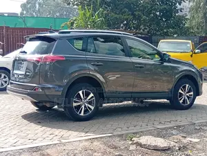 Toyota RAV4 2019 Gray