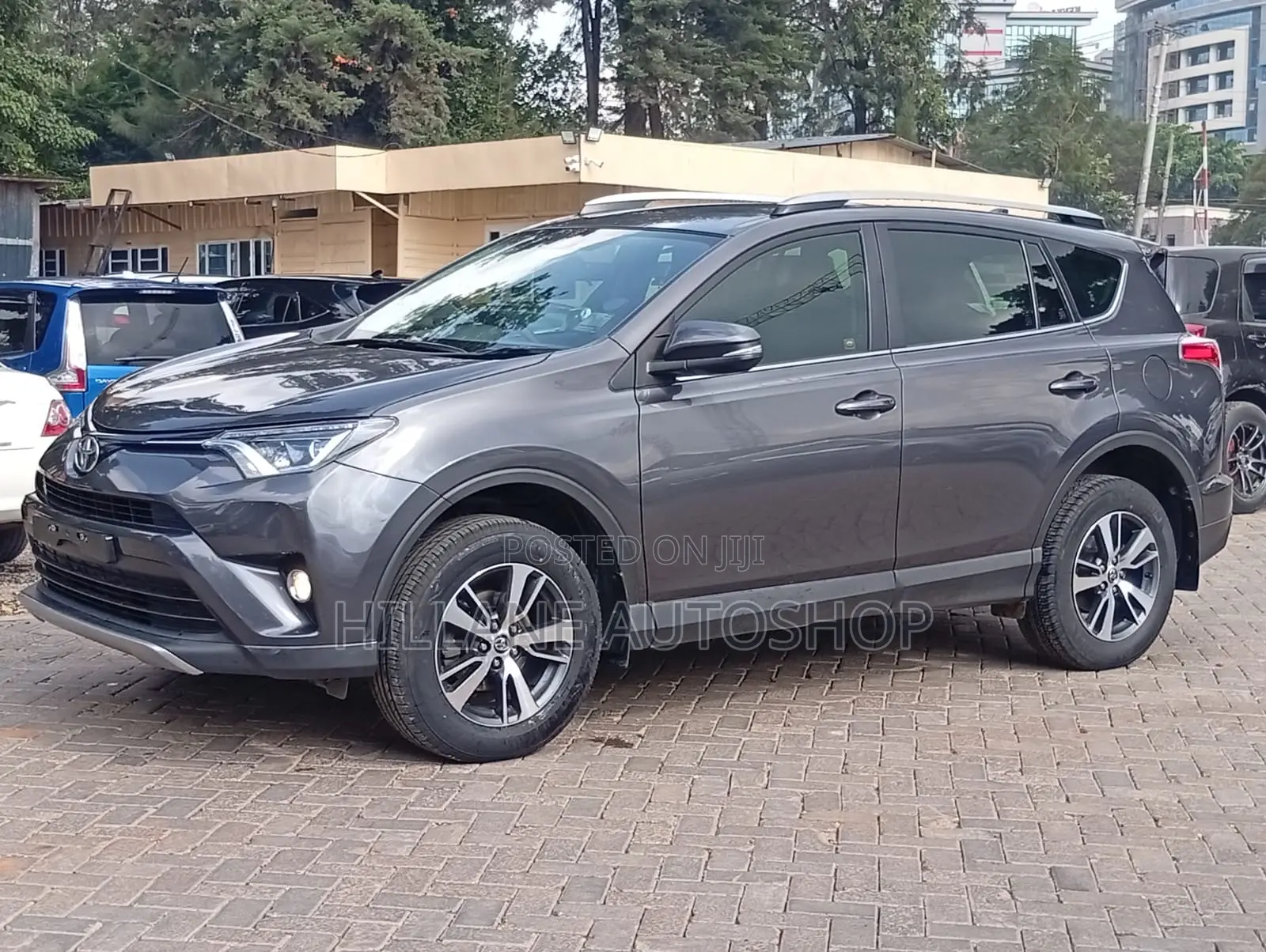Toyota RAV4 2019 Gray