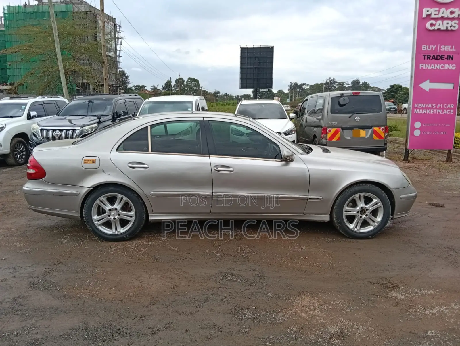 Mercedes-Benz E220 2004 Silver