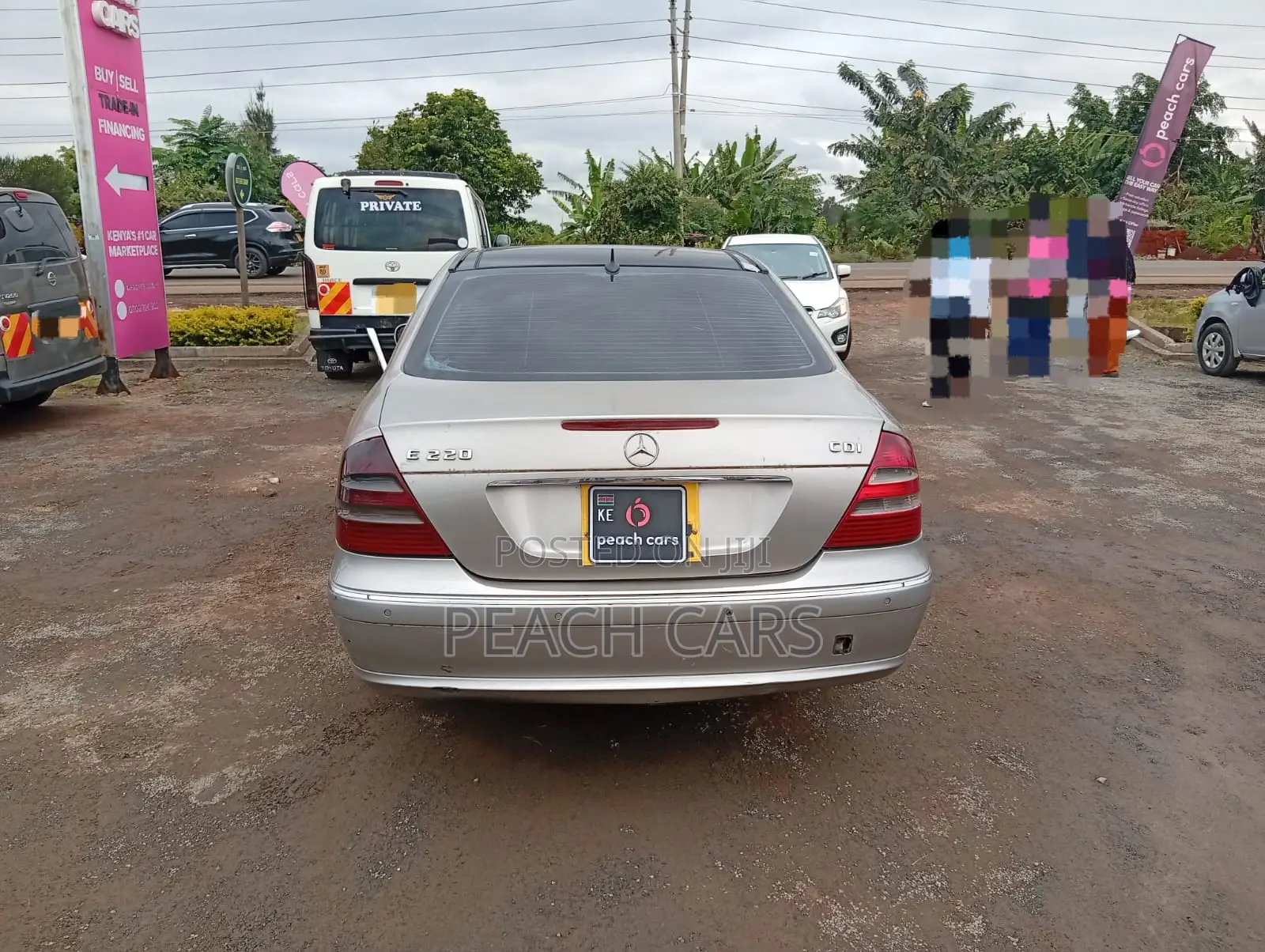 Mercedes-Benz E220 2004 Silver