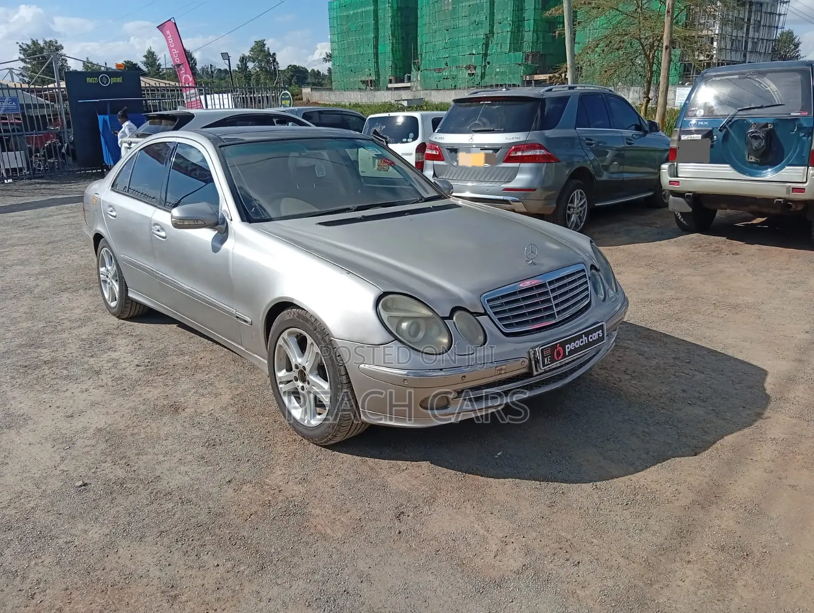 Mercedes-Benz E220 2004 Silver