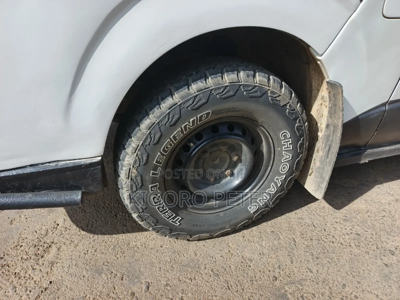 Toyota HiAce 2012 White
