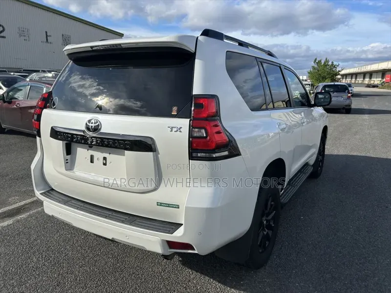 Toyota Land Cruiser Prado 2020