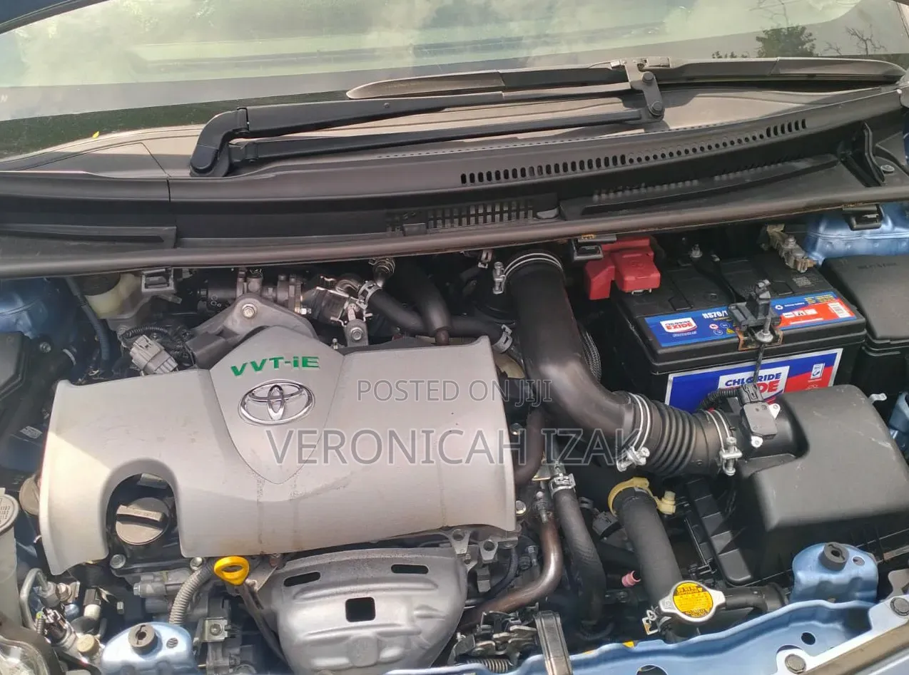 Toyota Ractis 2014 Blue