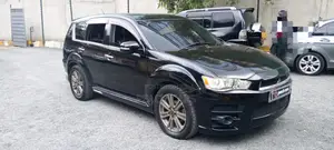 Mitsubishi Outlander 2010 Black