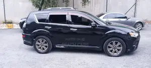 Mitsubishi Outlander 2010 Black