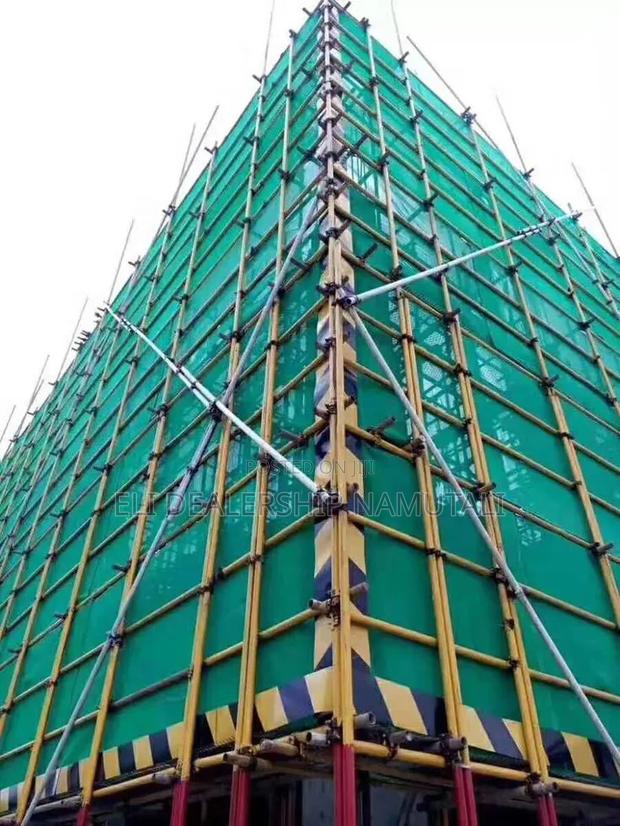 Industrial Grade Green Construction Mesh Netting for Construction - thumbnail 2
