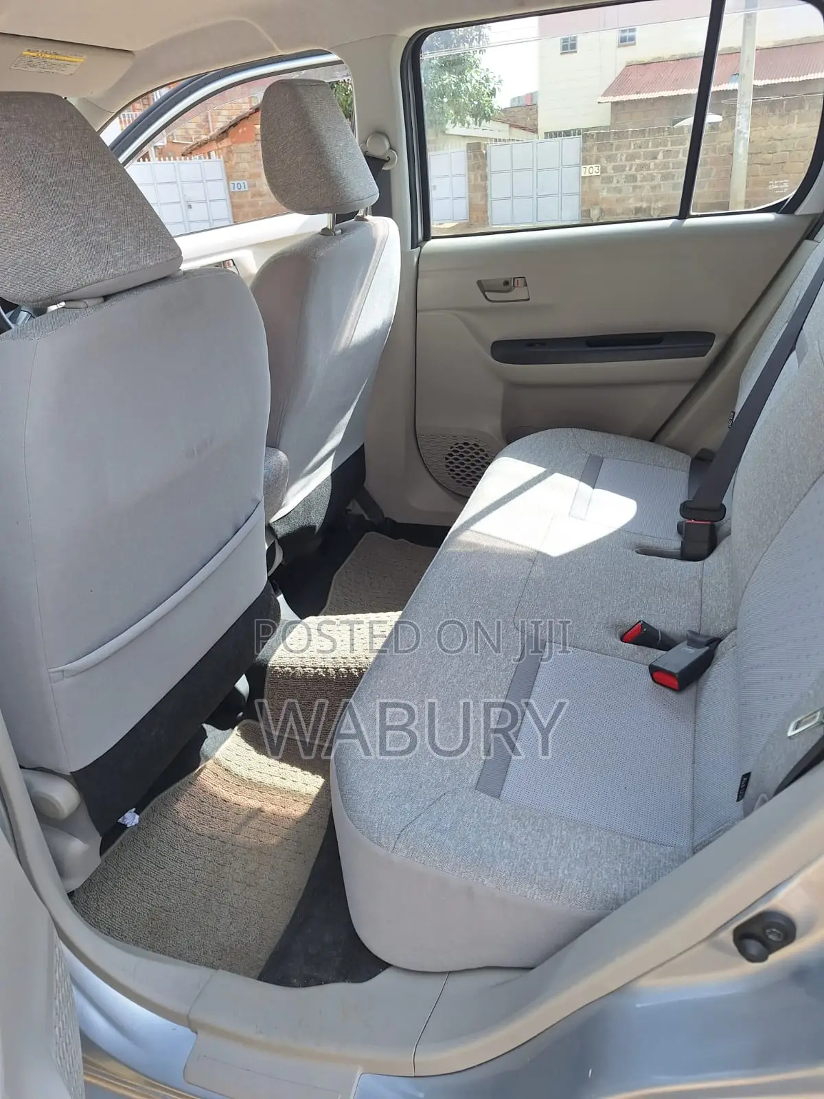 Toyota Passo 2018 Silver
