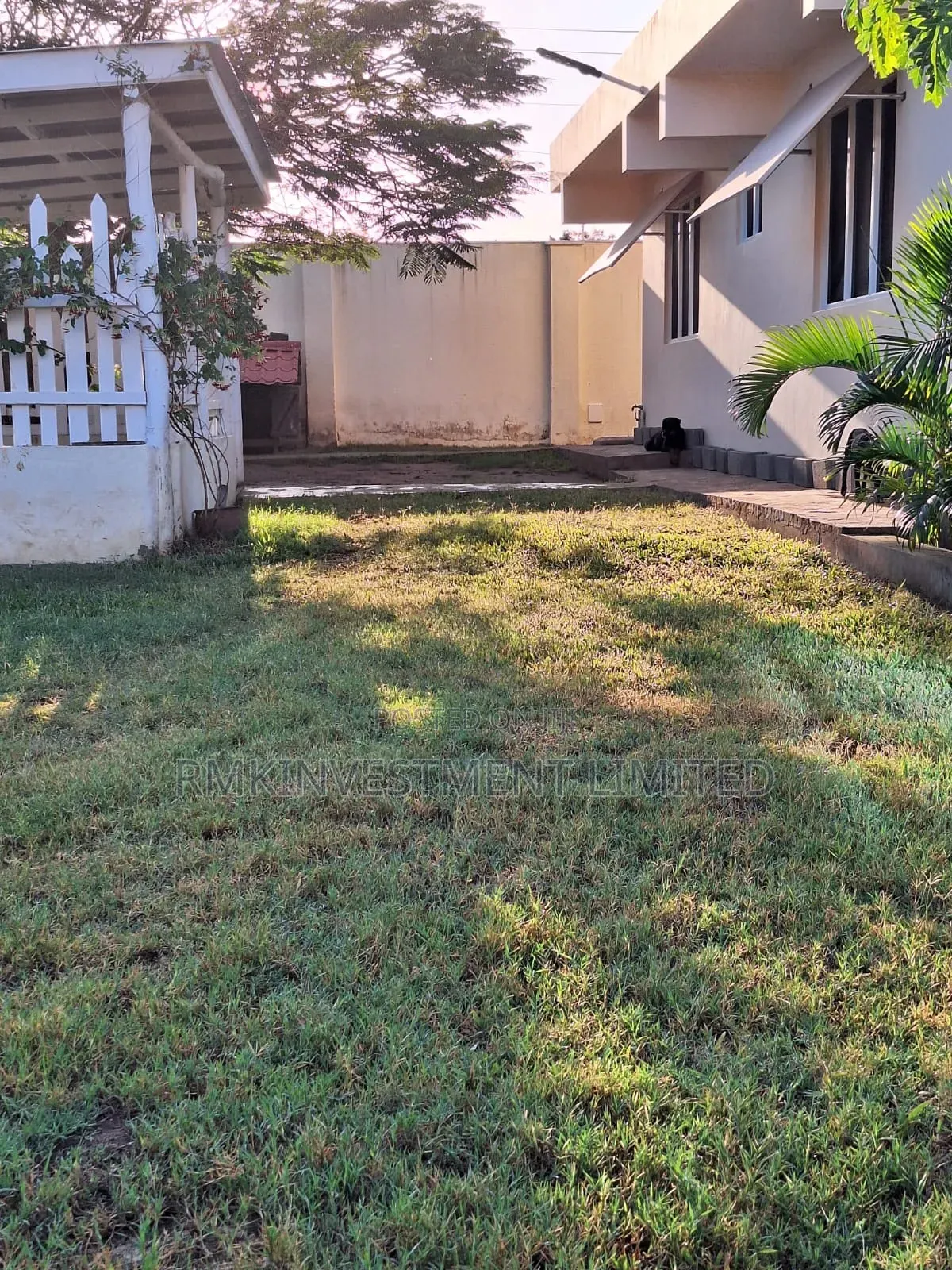 Furnished 3bdrm Villa in Rmk, Diani for sale