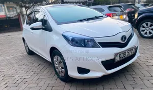 Toyota Vitz 2013 White