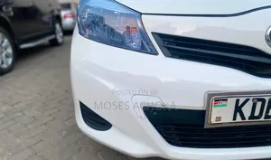 Toyota Vitz 2013 White