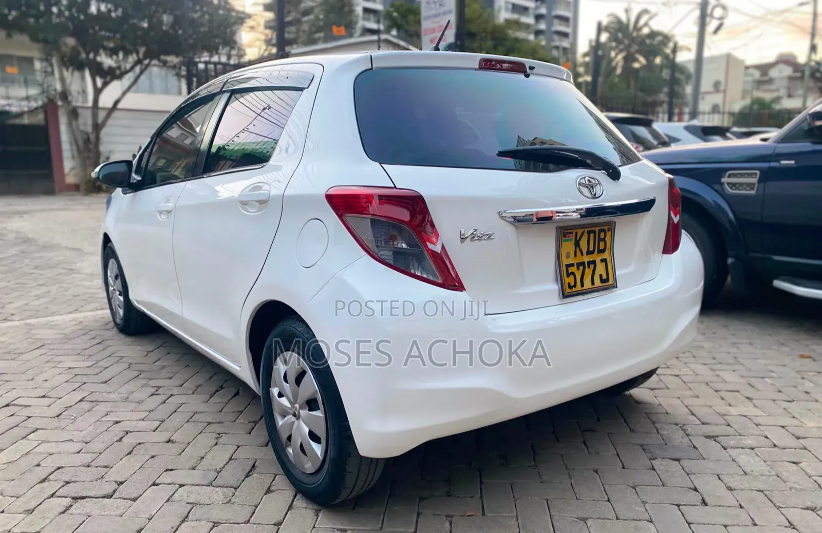 Toyota Vitz 2013 White