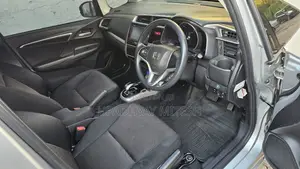 Honda Fit 2017 Silver