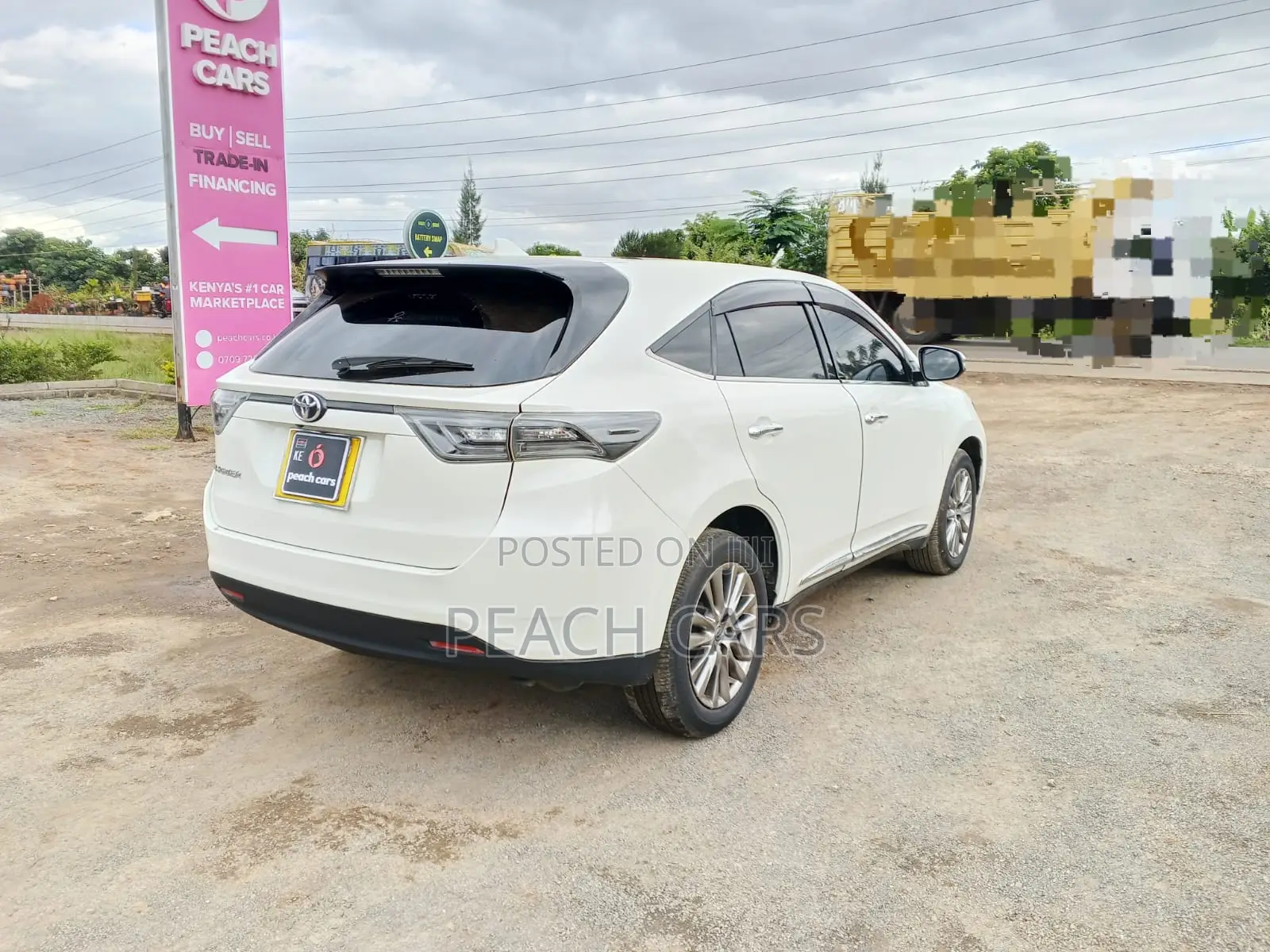 Toyota Harrier 2014 White