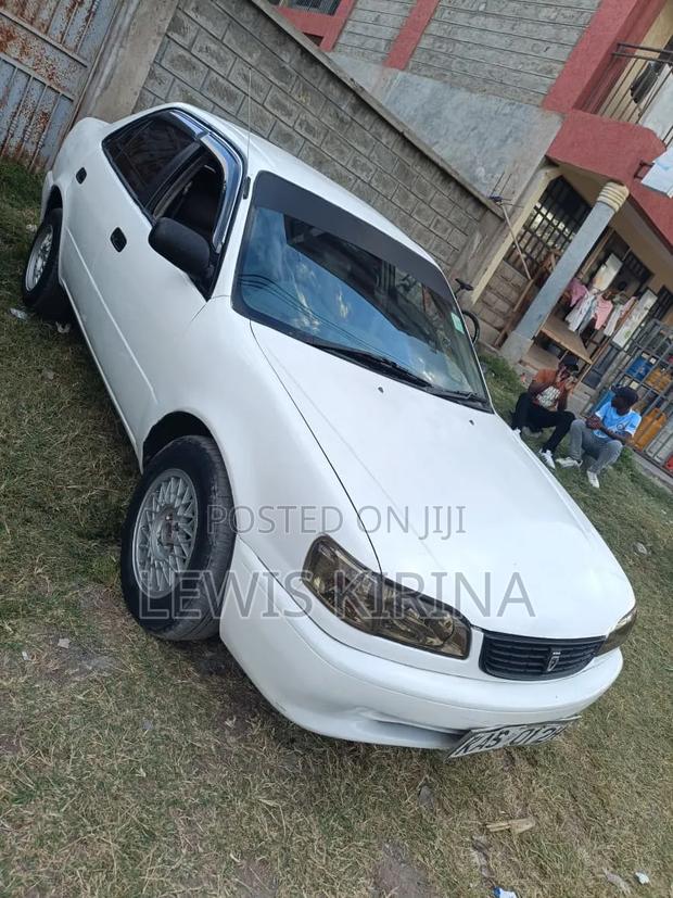 Toyota Previa 2004 White - thumbnail 2