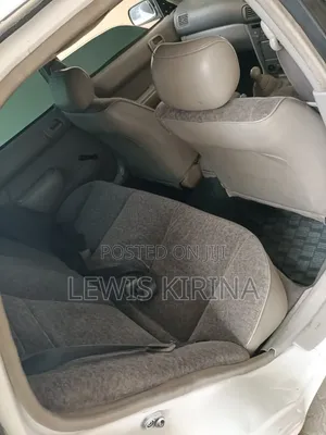 Toyota Previa 2004 White