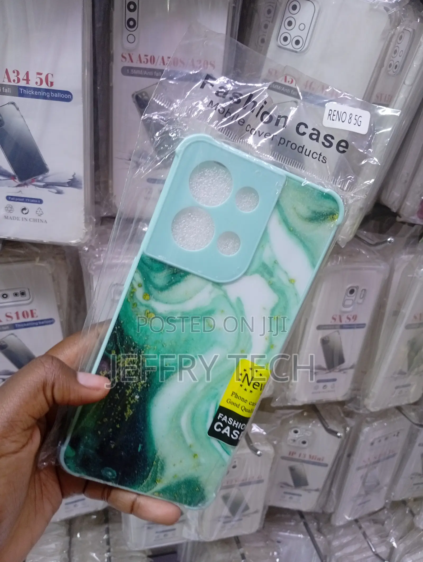 Reno 8 5g Phone Case Features a Green Marble