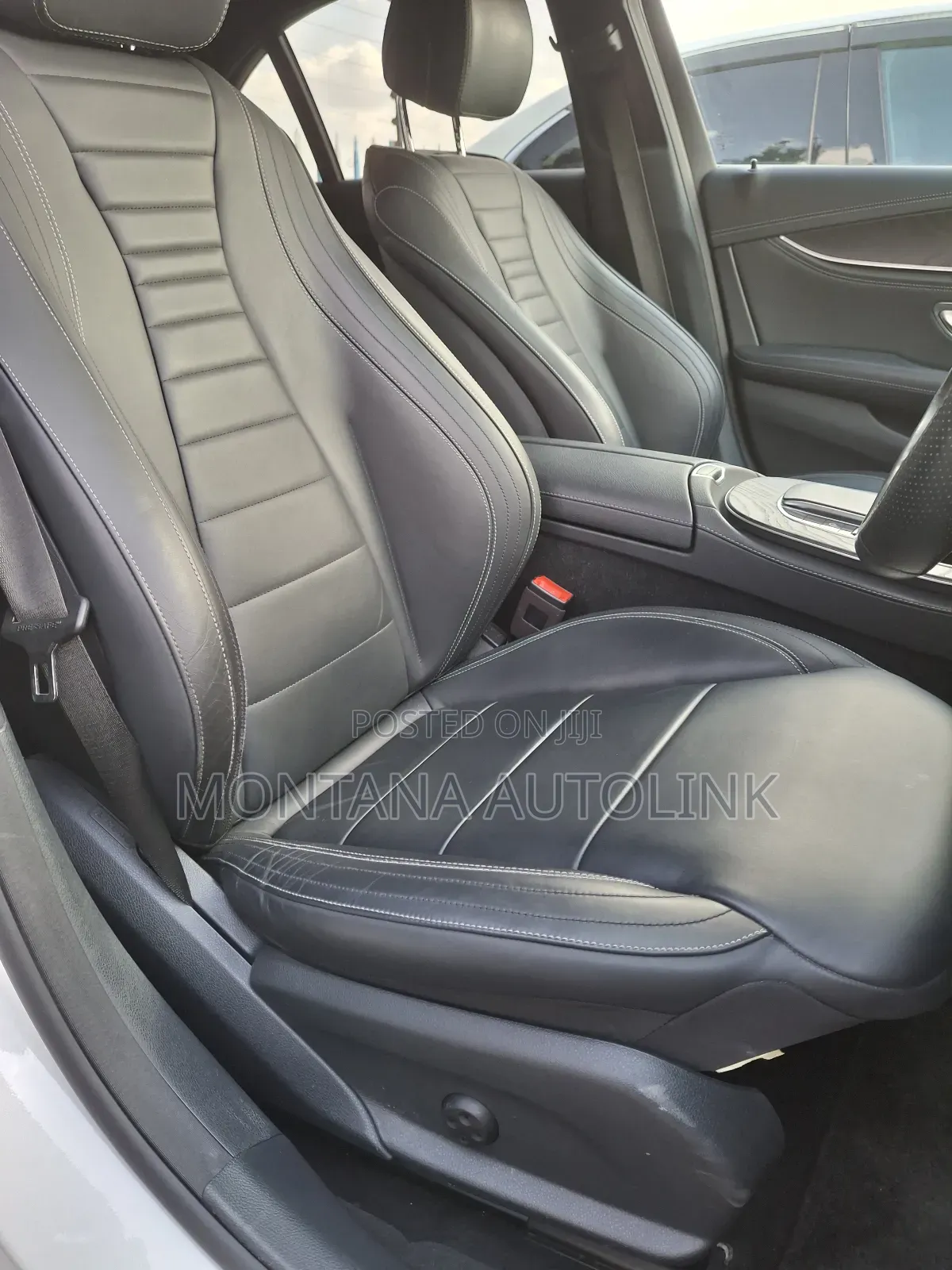 Mercedes-Benz E200 2020 Pearl