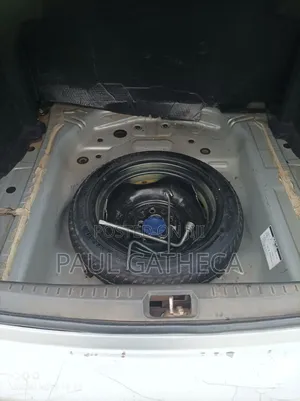 Toyota Belta 2008 Silver