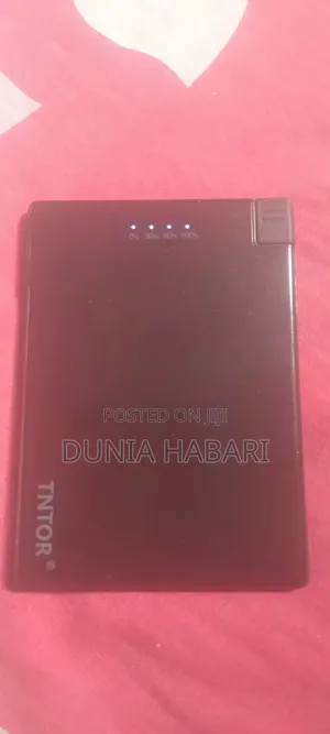 Tntor Ultra Slim Power Bank