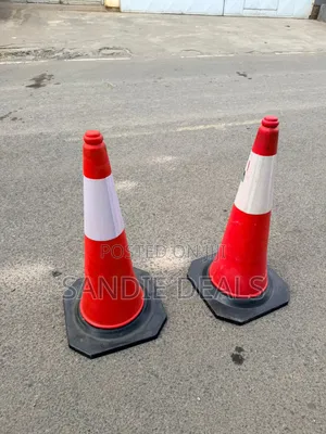 Red/White Traffic Cones