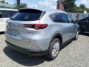 Mazda CX-8 2019 Silver