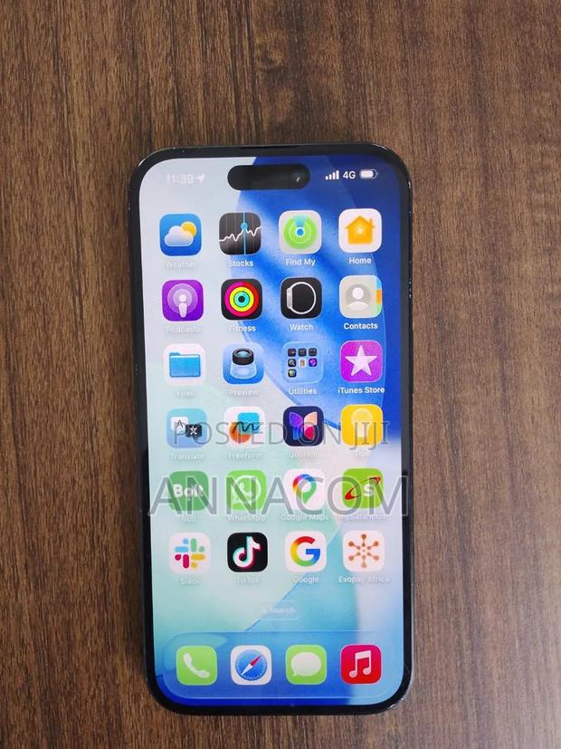Apple iPhone 16 128 GB Black - thumbnail 2