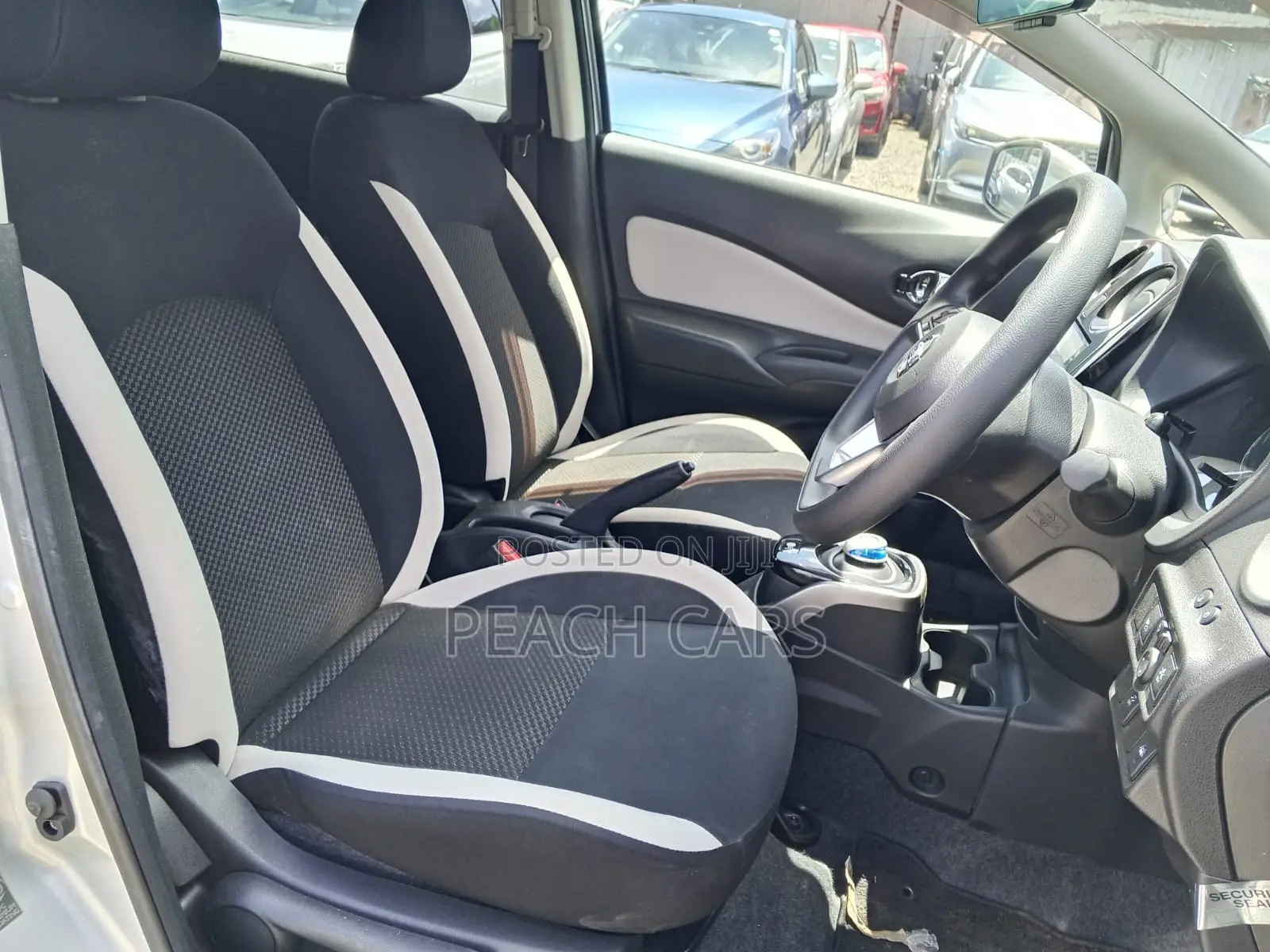 Nissan Note 2019 Silver