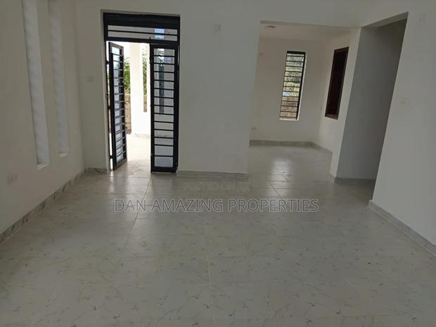 4bdrm Maisonette in Magadi Rd, Kiserian for sale - thumbnail 9
