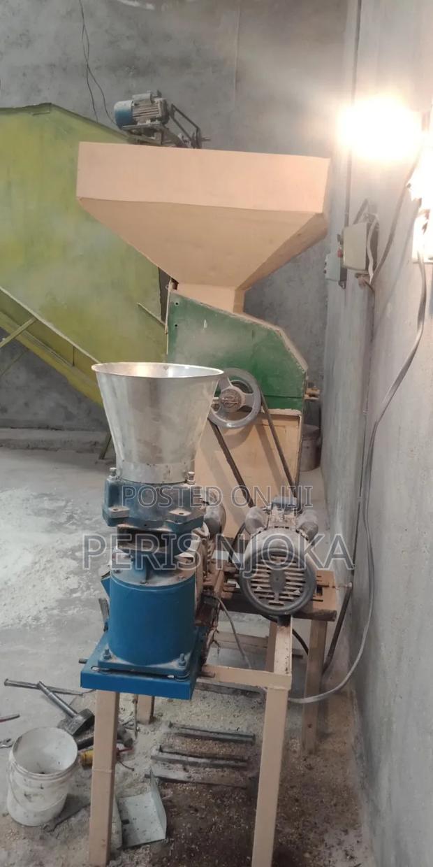 Horizontal Feed Mixer (1tonne) - thumbnail 3