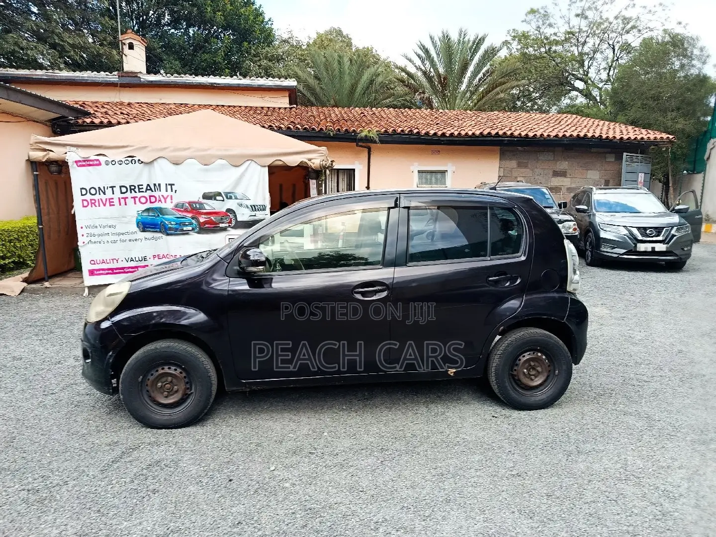Toyota Passo 2013 Maroon