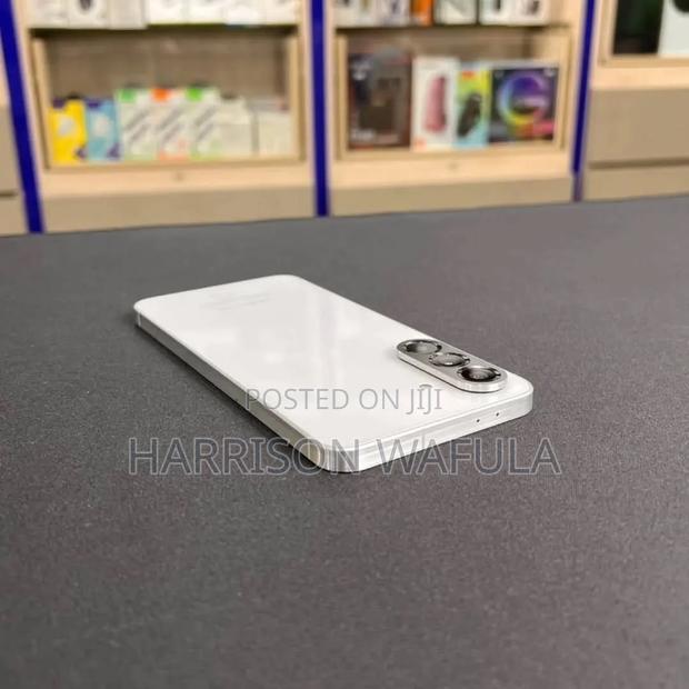 Samsung Galaxy A56 256 GB - thumbnail 3