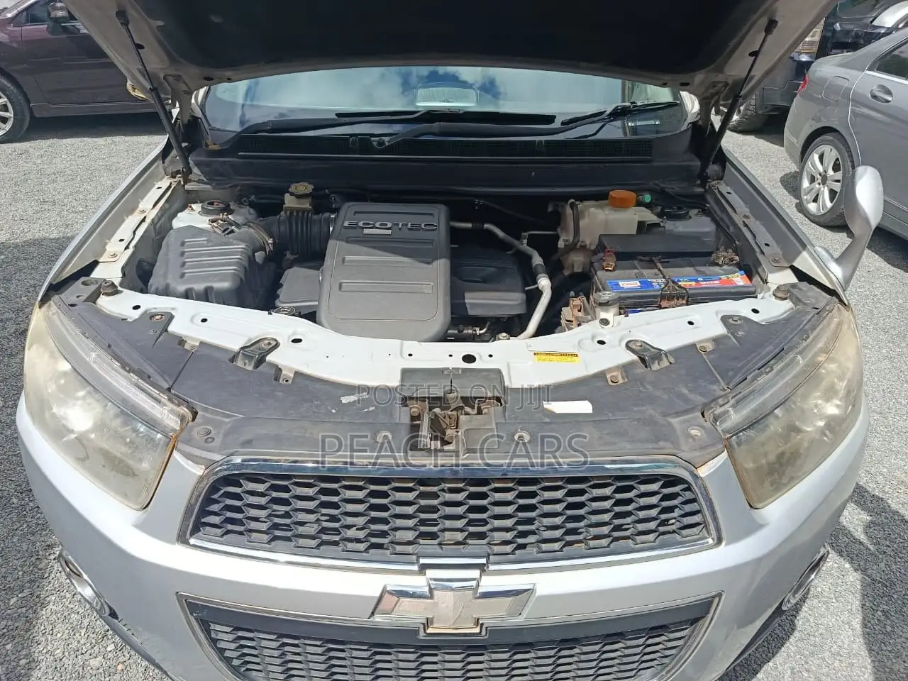 Chevrolet Captiva 2013 Silver