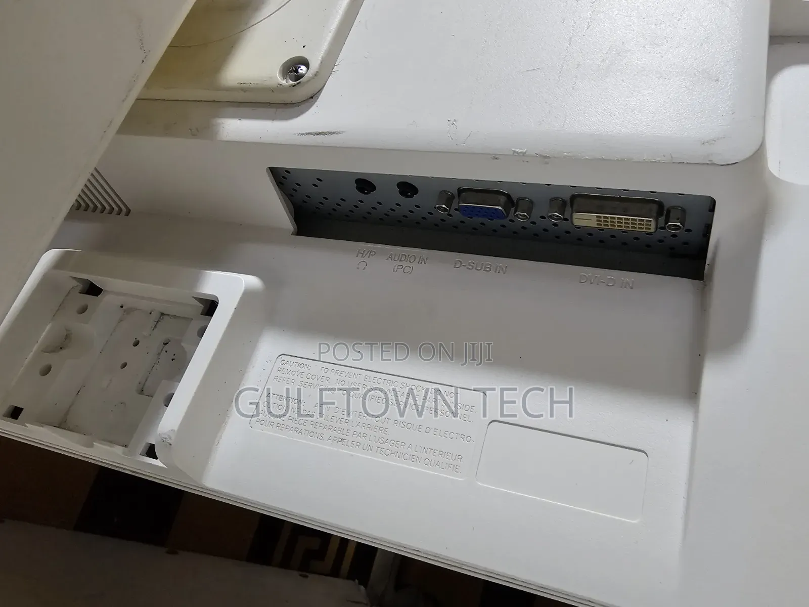 Lg 22inch TFT White