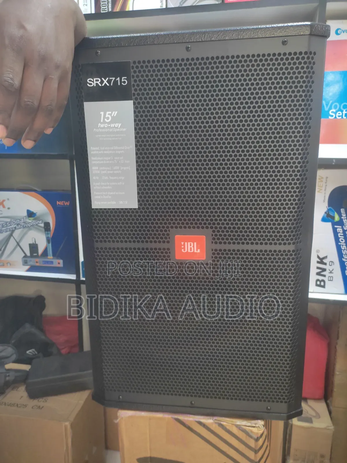 JBL Srx715 15" High-Power Two-Way Passive Loudspeaker