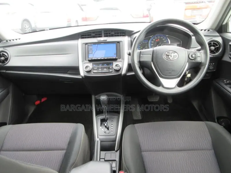 Toyota Corolla Fielder 2019 White