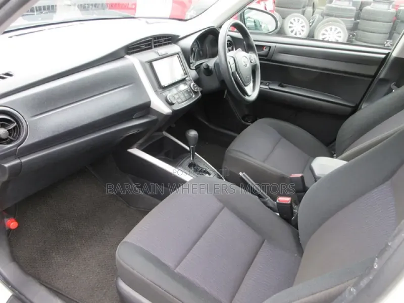 Toyota Corolla Fielder 2019 White