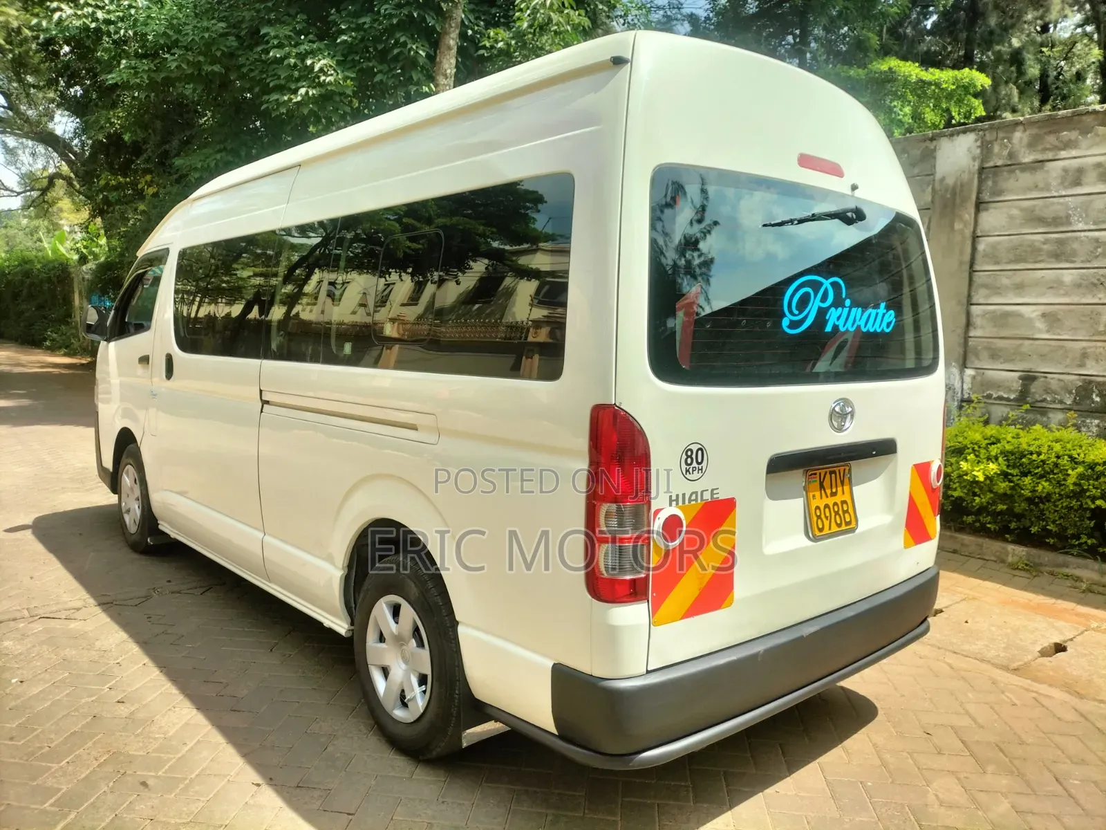 Toyota Grand HiAce 2025 White