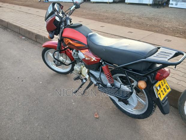 TVS HLX Plus ES 2022 Red - thumbnail 3