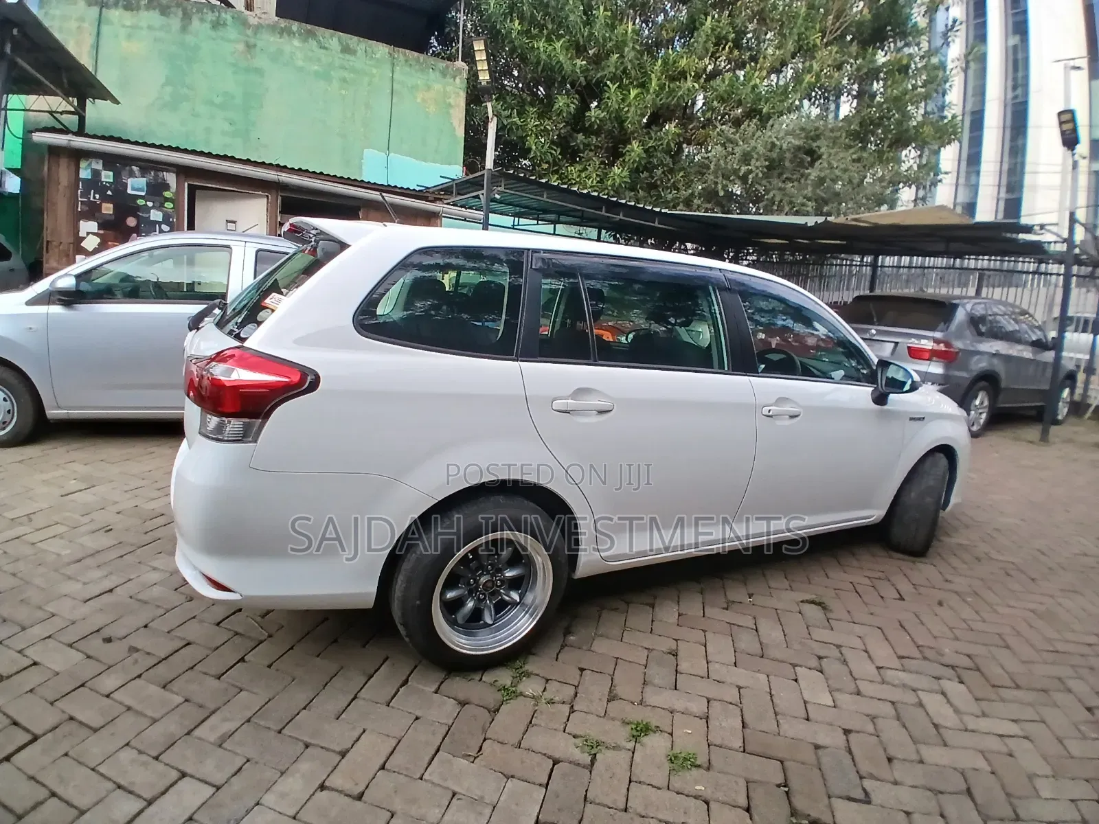 Toyota Corolla Fielder 2019 White