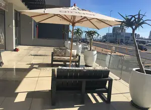 Branded Hotel Garden Umbrella/Parasol