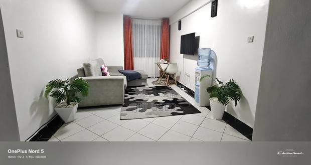 Airbnb 1bedroom South B - thumbnail 2